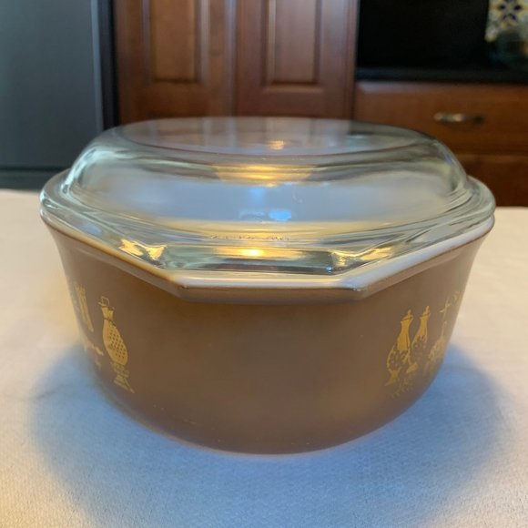 Pyrex Vintage 1960s Early American #043 Dish w Lid - Picture 4 of 16